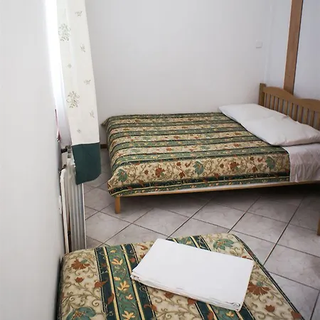Umag Apartments *