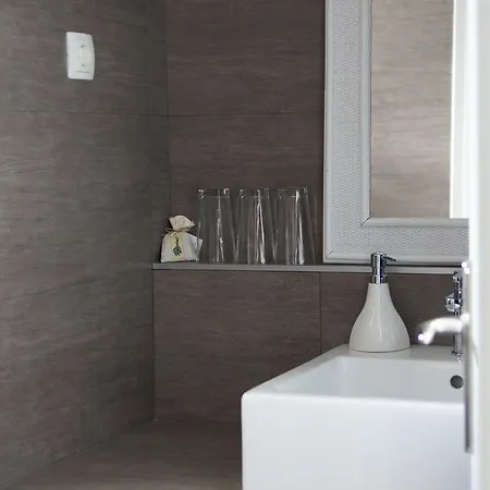 Umag Apartments *